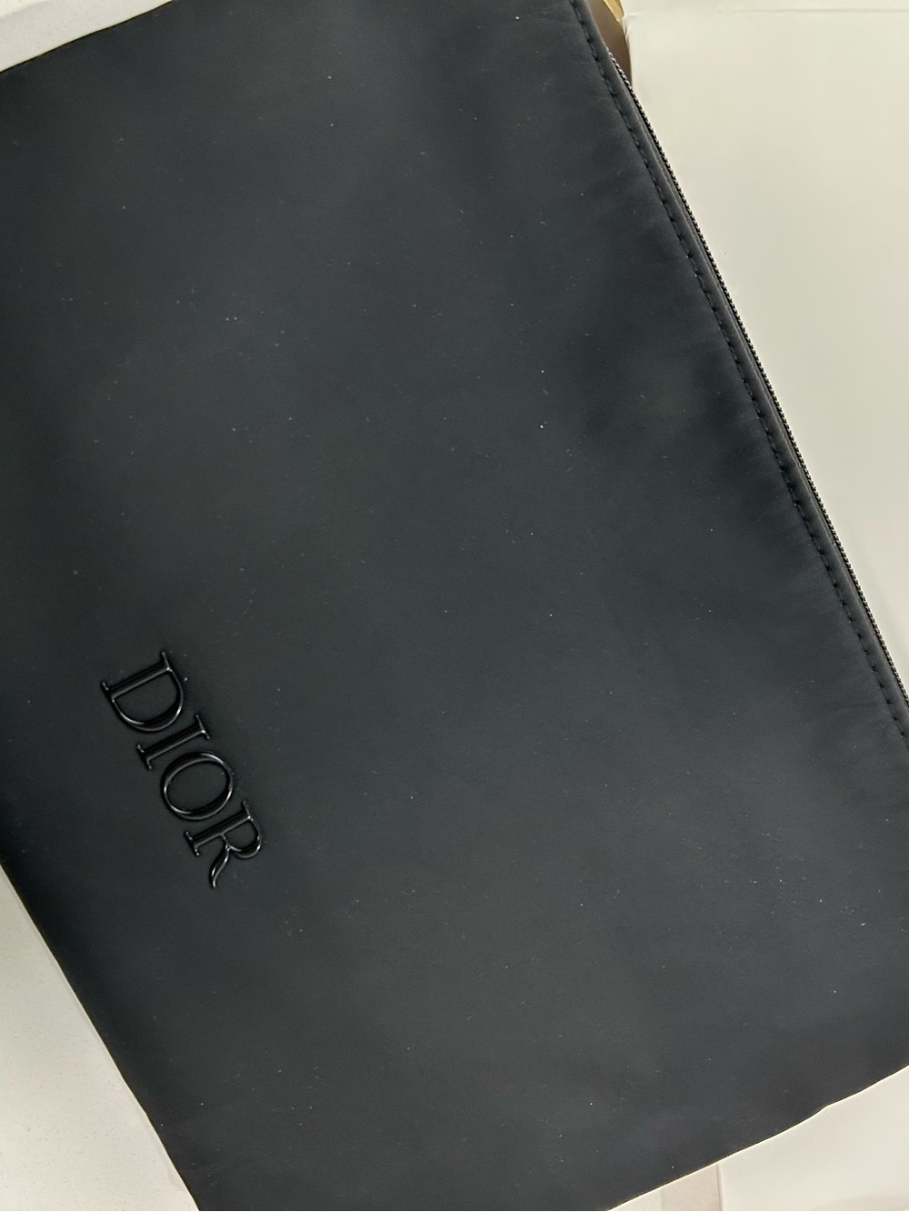 Dior beauty toiletry bag - Picture 5 of 11